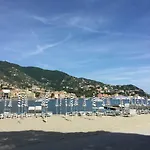 Daire Nido Di Valter, 5 Min A Piedi Dalla E Dal Centro *