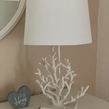 Апартаменты Nido Di Valter, 5 Min A Piedi Dalla E Dal Centro