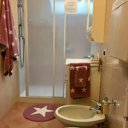 Nido Di Valter, 5 Min A Piedi Dalla E Dal Centro *