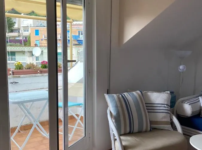 Appartamento Nido Di Valter, 5 Min A Piedi Dalla E Dal Centro *